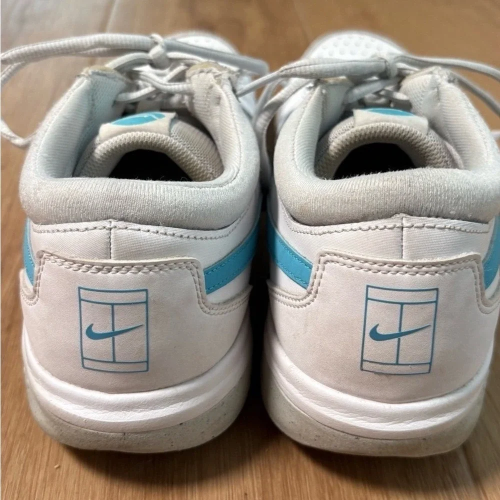 Nike lightweight kids